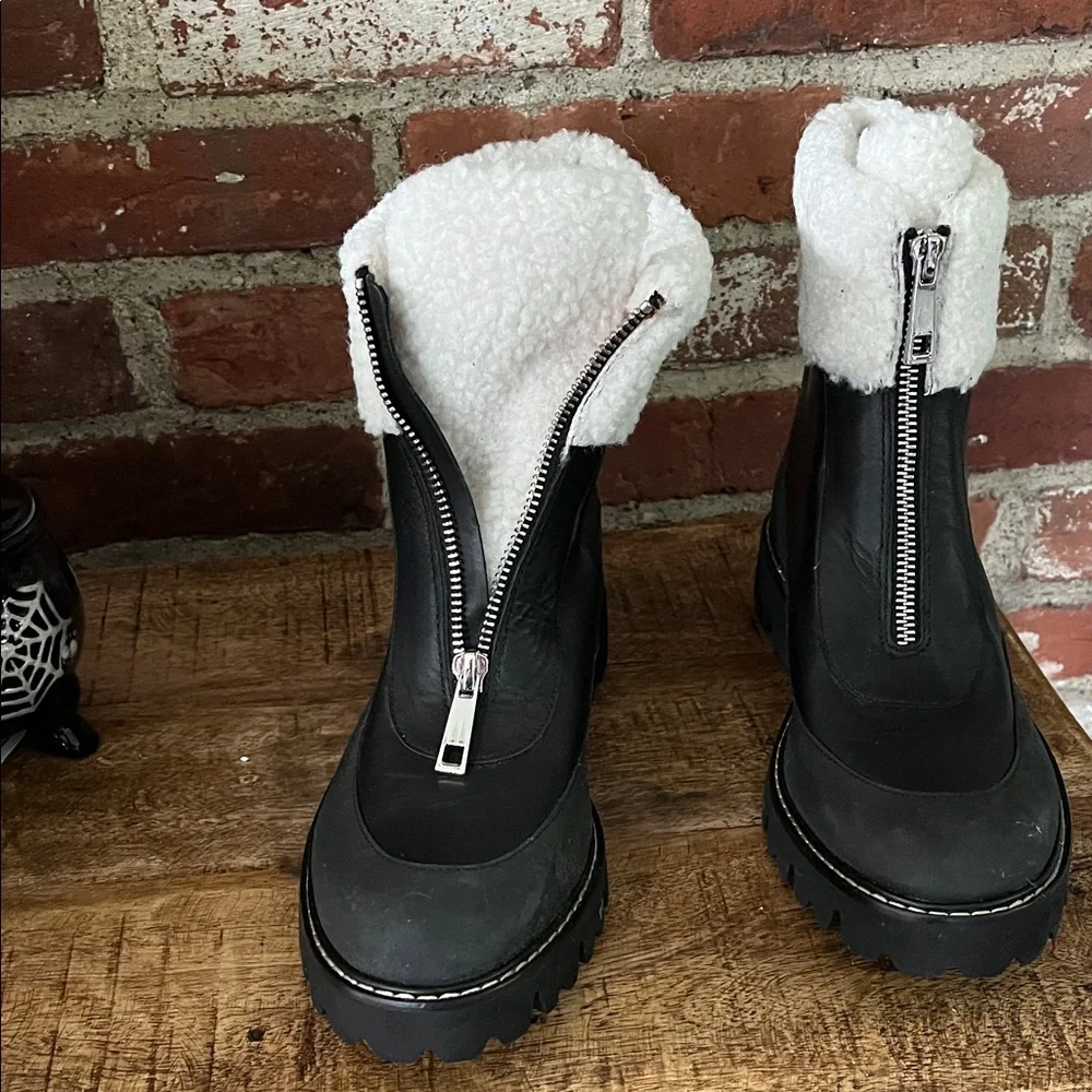J. Crew Black and White Winter Boots new boots never worn - Picture 7 of 13
